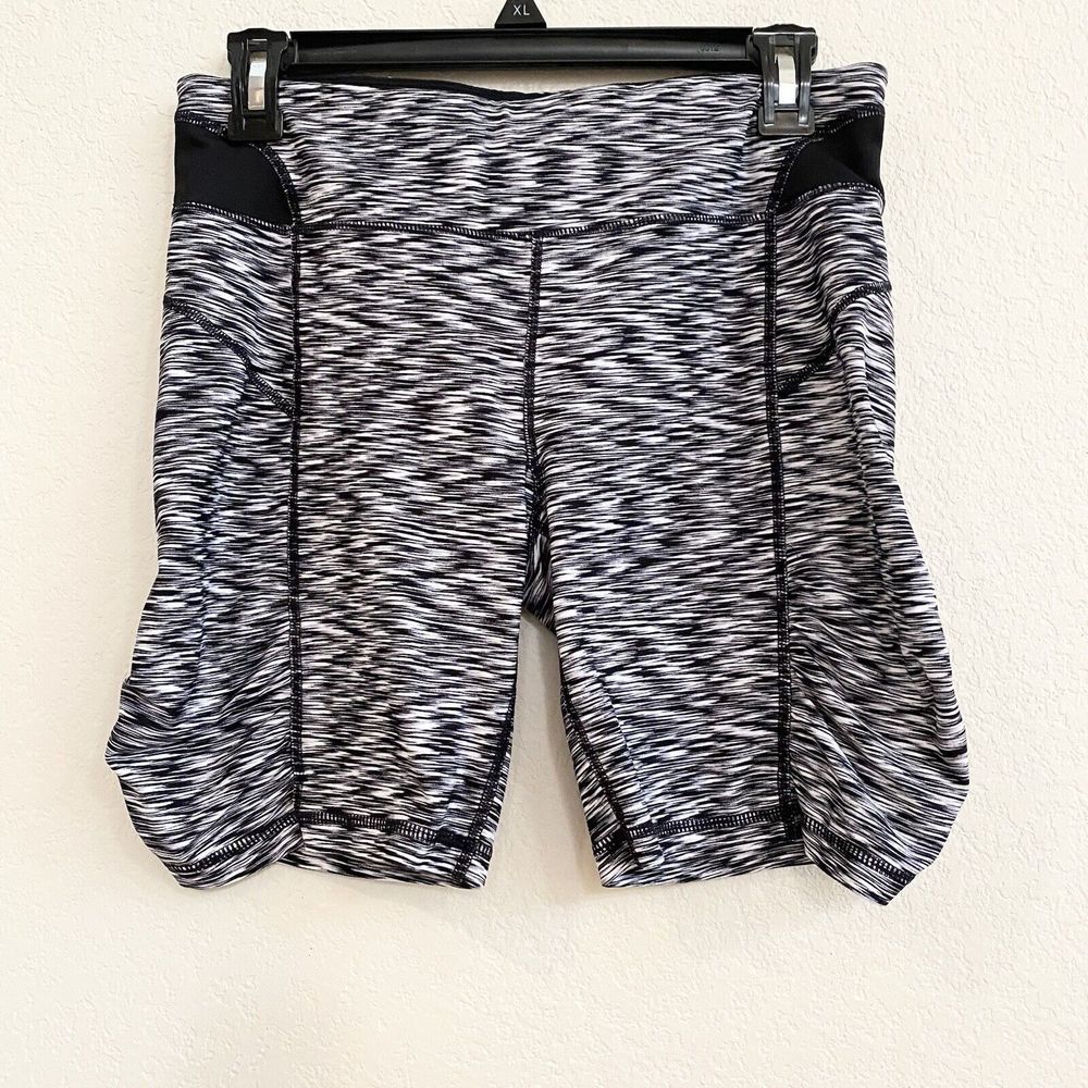 CALVIN KLEIN Performance Workout Yoga M Exercise Black White Quick Dry Shorts